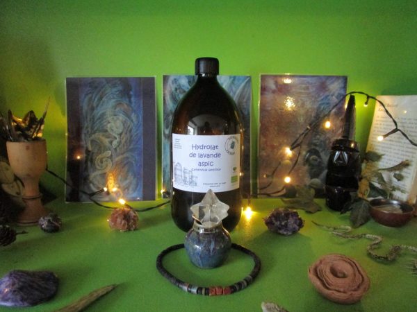 hydrolat-lavande-aspic-litre-bretagne.jpg Lavande aspic 1 litre